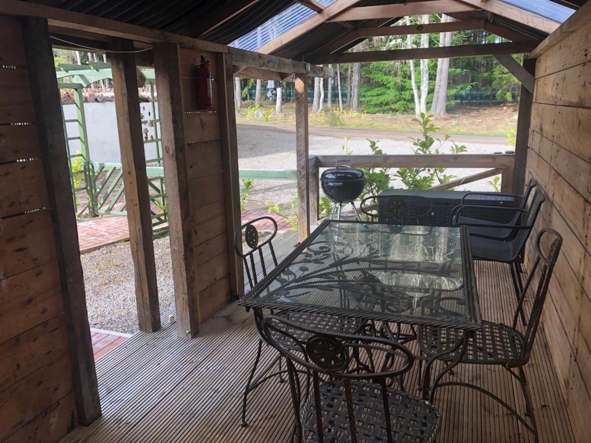 Birchwood Cottage Knockbain Екстер'єр фото